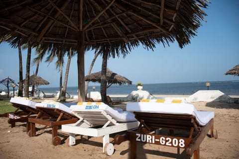 Zuri Luxe 2BR Beach apt.-Malindi Copropriété in Malindi