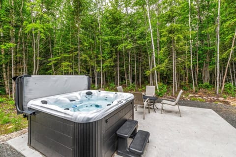 Natur Rustik - En pleine nature avec Spa Chalet in Baie-Saint-Paul