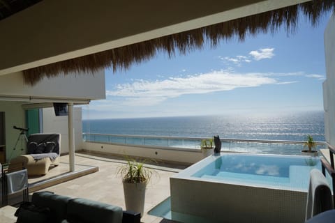 Patio, Day, Natural landscape, Hot Tub, View (from property/room), Balcony/Terrace, Pool view, Sea view, Swimming pool