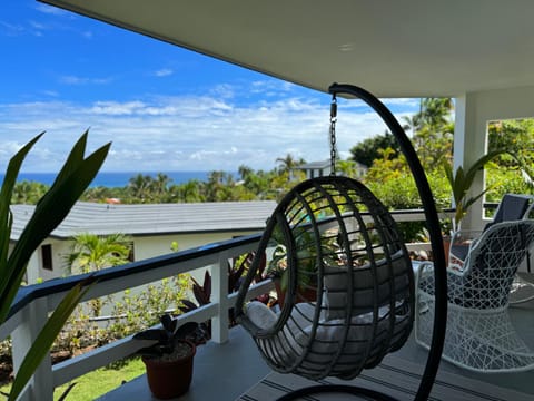 Patio, Day, Natural landscape, Garden, View (from property/room), Balcony/Terrace, Seating area, Garden view