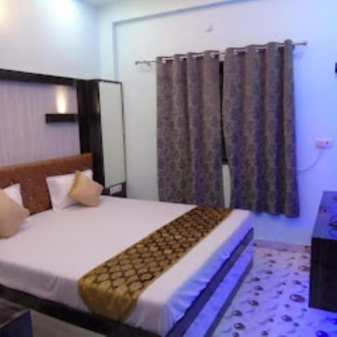 Hotel Lumbini International,Varanasi Hotel in Varanasi