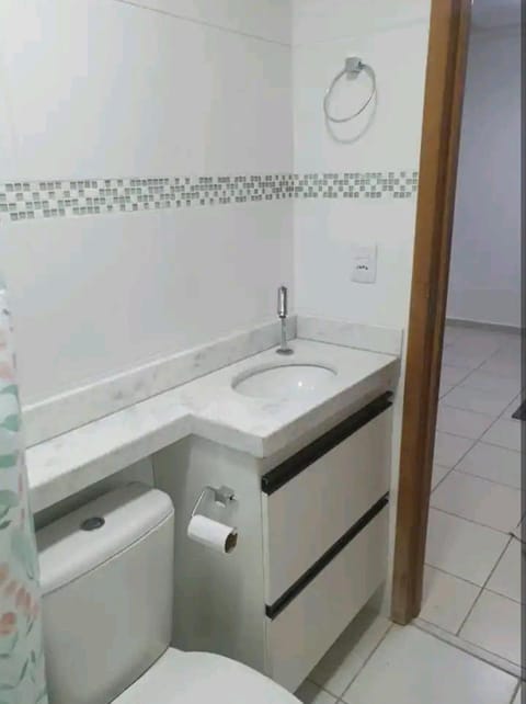 Apê 203 - Encantador em condomínio com piscina Apartment in Manaus