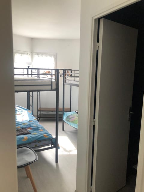 Disney and Paris 5 rooms 110m2 free parking Apartment in Torcy