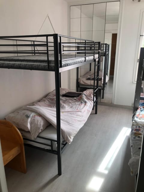 Disney and Paris 5 rooms 110m2 free parking Apartment in Torcy