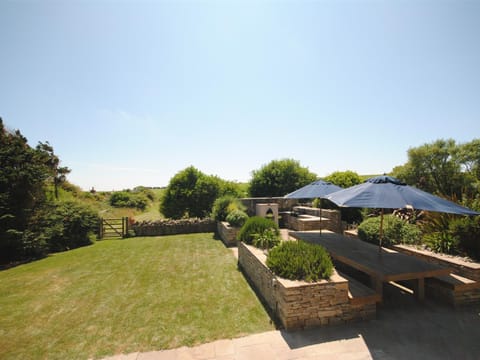 5 Bed in Worth Matravers DC201 House in Corfe Castle