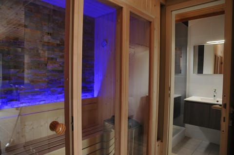 Sauna, Bath