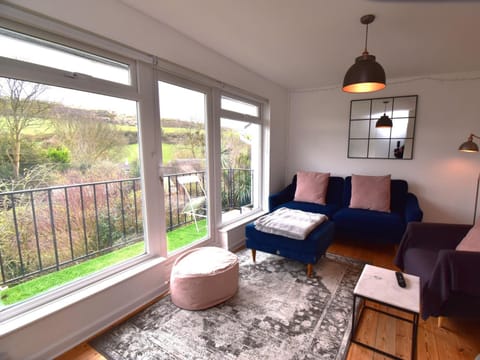 2 Bed in Lulworth Cove 79228 Casa in West Lulworth