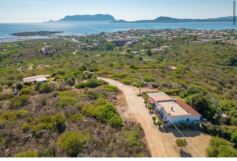 Neighbourhood, Natural landscape, Bird's eye view, Mountain view, Sea view