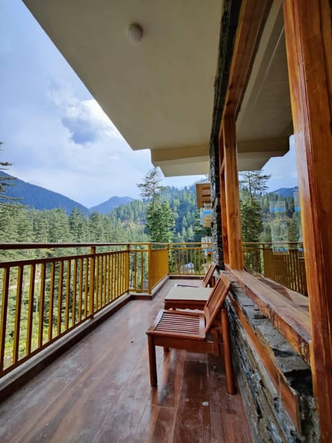 Day, Natural landscape, View (from property/room), Balcony/Terrace, Mountain view