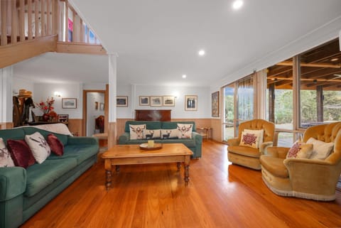 Wollondilly - Mansfield - Sleeps 10 Maison in Goughs Bay