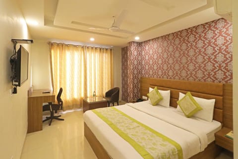 Hotel Ronit Royal - New Delhi Airport Hotel in New Delhi