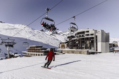 People, Winter, Skiing