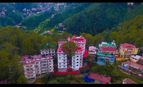 Hotel White Grand Shimla-near ISBT bus stand- Fully Air Conditioner Hotel in Shimla