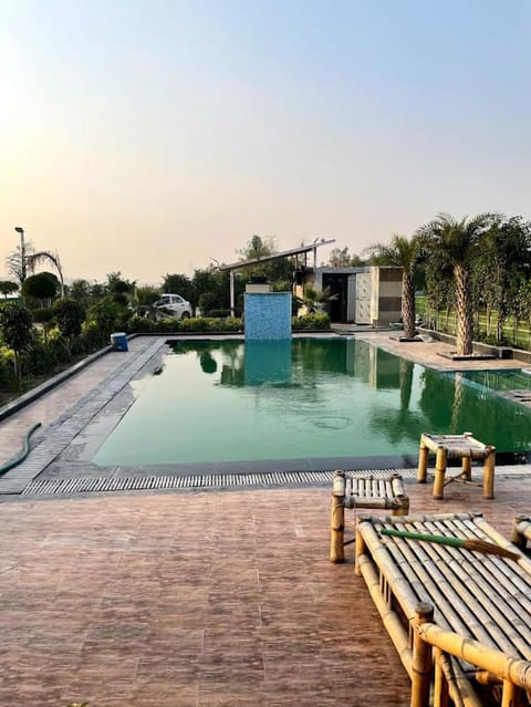 The River Side Resort & Farm Villa in Noida
