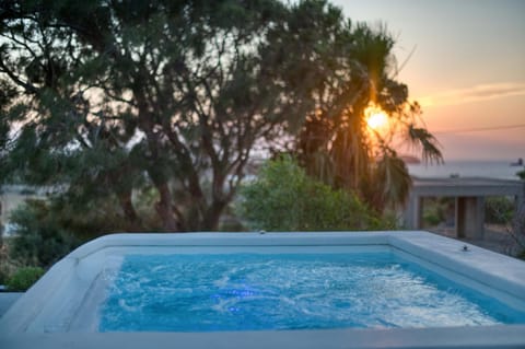 Hot Tub, Garden view, Sea view