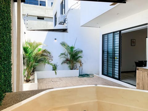 Natural landscape, Hot Tub, Photo of the whole room, Bath