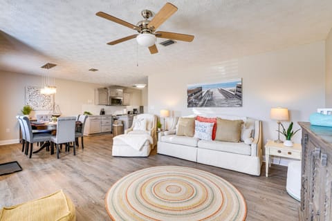 Panama City Beach House with Patio, Walk to Ocean House in Lower Grand Lagoon