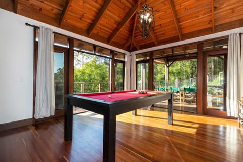 Family retreat.Pool. WiFi. Games House in Buderim