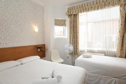 Anchor Guest House Hotel in London Borough of Camden
