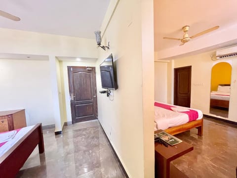 Hotel Surya Beach inn ! PURI near-sea-beach-and-temple fully-air-conditioned-hotel with-lift-and-parking-facility Hotel in Puri