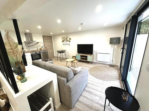 Communal lounge/ TV room, TV and multimedia, Kitchen or kitchenette, pet friendly