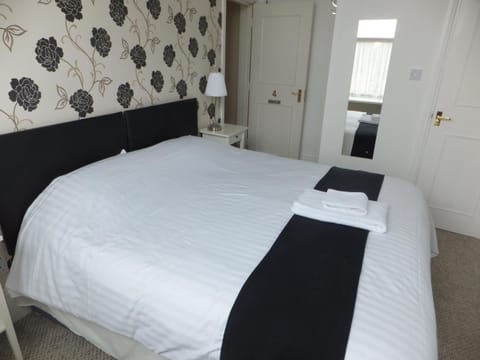Grove Guest House Bed and Breakfast in Nottingham