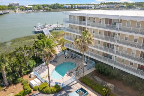 Turn or River 1D House in Folly Beach