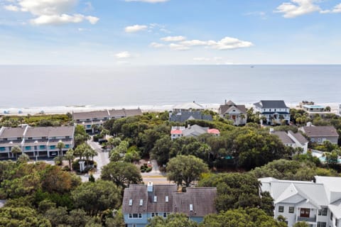 7 Fairway Oaks Lane House in Wild Dunes