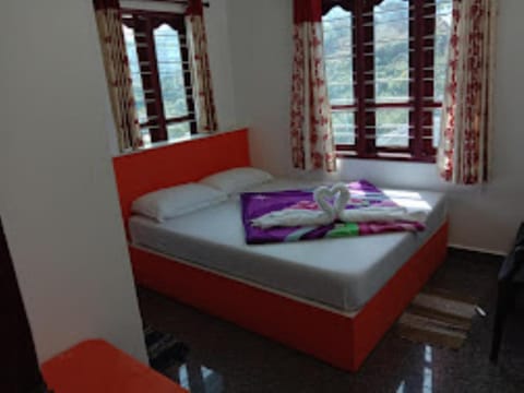 CARMEL HOMESTAY , Munnar Vacation rental in Munnar