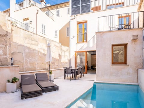 Townhouse San Sebastia by Sunvillas Mallorca House in Pollença