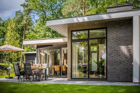 Vakantiepark De Rimboe & De Woeste Hoogte House in Hoenderloo