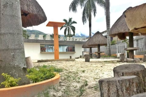 Hermosa casa con piscinas - CIUDADELA PREMIUM - San Jerónimo Antioquia Condominio in San Jerónimo