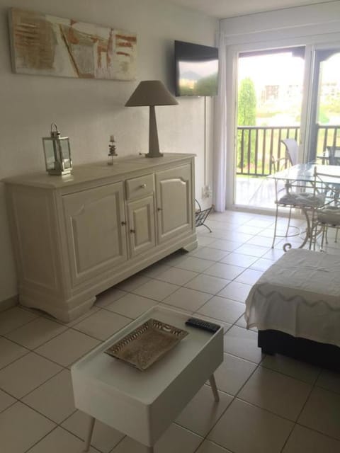 Location Mer Azur Sud Apartment in Gassin