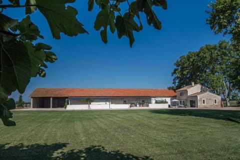 Property building, Natural landscape, Garden view