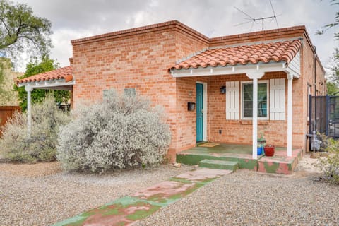 Stylish Tucson Townhome Less Than 1 Mi to Arizona Stadium! House in Tucson