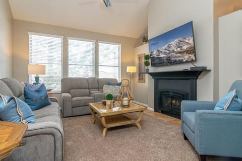 Powder Mountain in Salt Lake with Private Hot Tub Casa in Cottonwood Heights