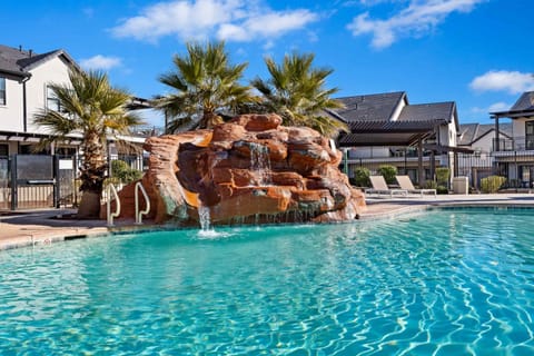 65 | Poolhouse at Ocotillo Springs with Private Pool House in Santa Clara