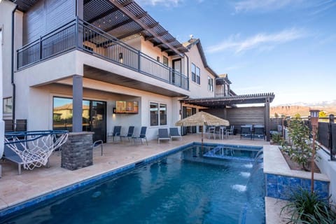 65 | Poolhouse at Ocotillo Springs with Private Pool House in Santa Clara