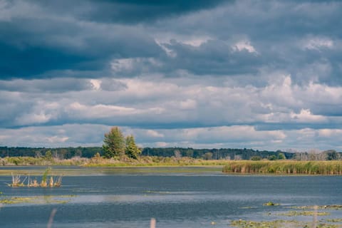 Nearby landmark, Day, Natural landscape, Lake view