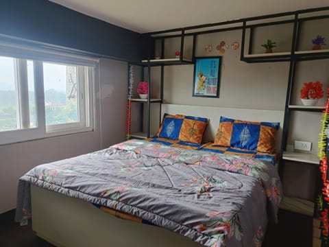 The Army House 4 - A beautiful studio with ganga river and mountains view Copropriété in Rishikesh