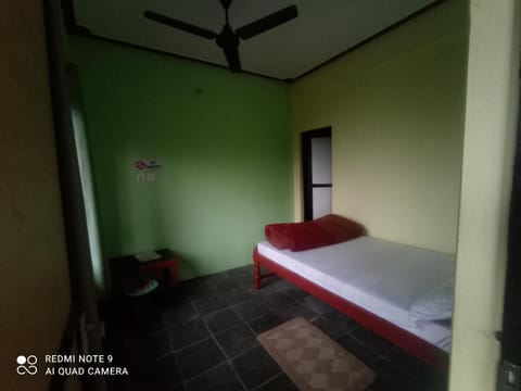 Begnas coffee house & hotel (guesthouse & coffee farm ) Bed and Breakfast in Bagmati Province, Nepal