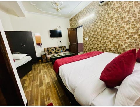 Hotel kulwant, Balongi Punjab Alquiler vacacional in Chandigarh