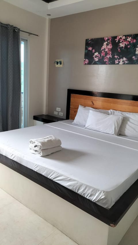 G Hotel Bed and Breakfast in Tagbilaran City