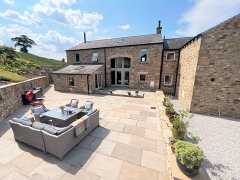 5 Bed in Ingleton 90546 House in Craven District