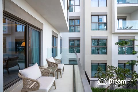 Dream Inn - Address Beach Residence - Luxury Apartments Condo in Sharjah