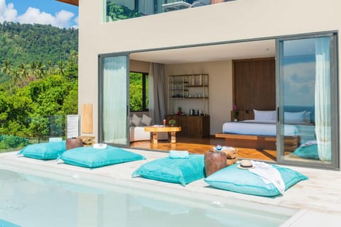 Patio, Bed, Day, Natural landscape, View (from property/room), Photo of the whole room, Bedroom, Swimming pool, towels