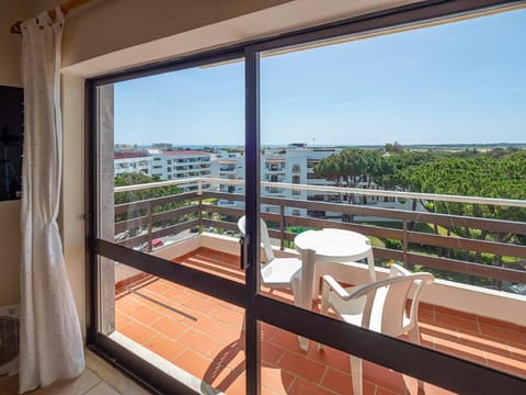 Apartamentos Mar-Bel Sol Condominio in Quarteira
