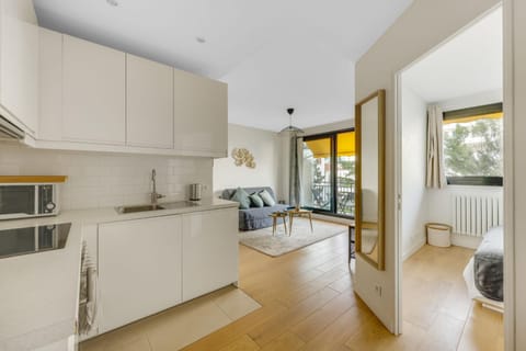 Espace Champerret - 1 Bedroom 4 people Apartment in Levallois-Perret