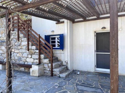 Ariadne's apartment - Apollonas Apartment in Naxos, Naxos and Lesser Cyclades, Greece