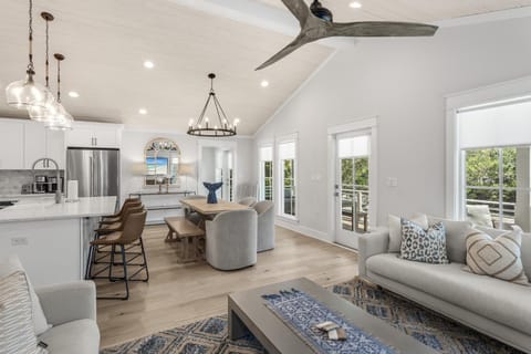 Summer Breeze House in South Walton County